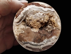 Achát s krystalickým středem -  koule - 6,7 cm - cca 336 g