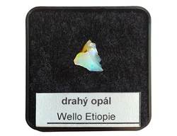 Wello Drahý opál-4-cca 0,15 g-10x9x4 mm