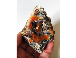 Feneropal Madagaskar cca 291 g