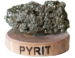 Pyrit na stojánku-3-cca 30 g-3,5x2x2 cm